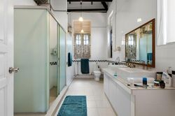 Emerald Hill Road (D9), Detached #465953501